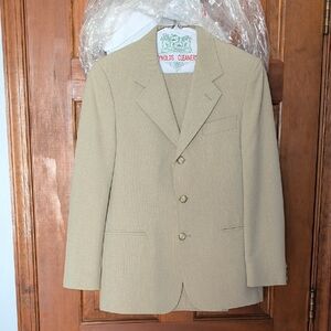 Perry Ellis Classic Tan Suit, Boys Size 16